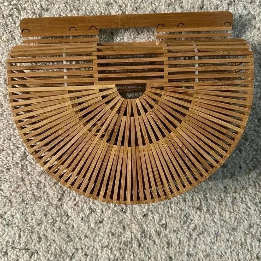 BAMBOO Resort handbag NWOT in light reeds - Picture 2 of 8